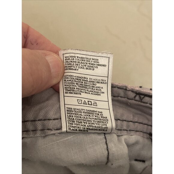 Buckle Black Standard Fit Cargo Shorts Mens 27W 23L Gray Chambray Magic Outdoors - Picture 6 of 13